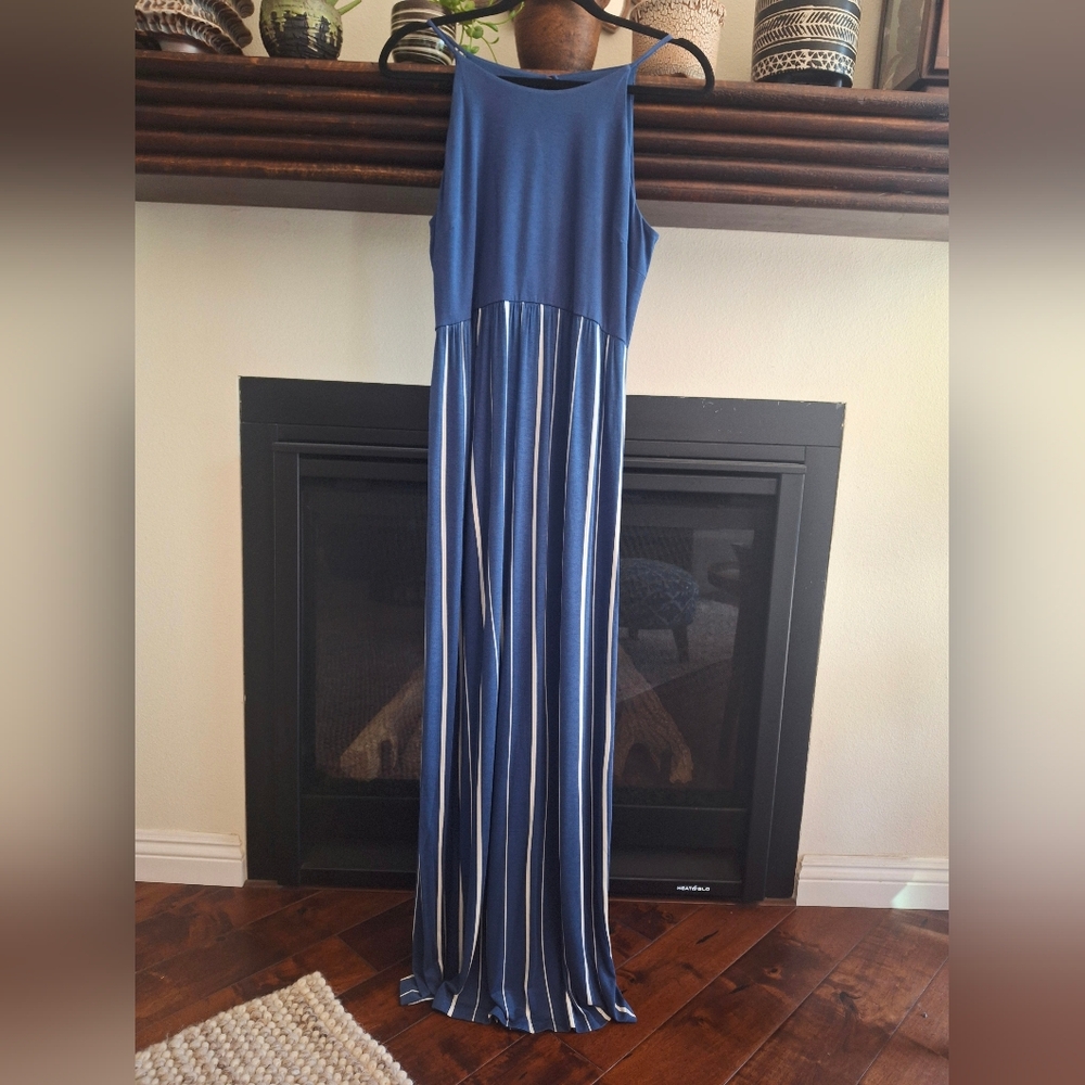 LOFT Maxi Dress Blue White Stripe- Size MP - NWT
